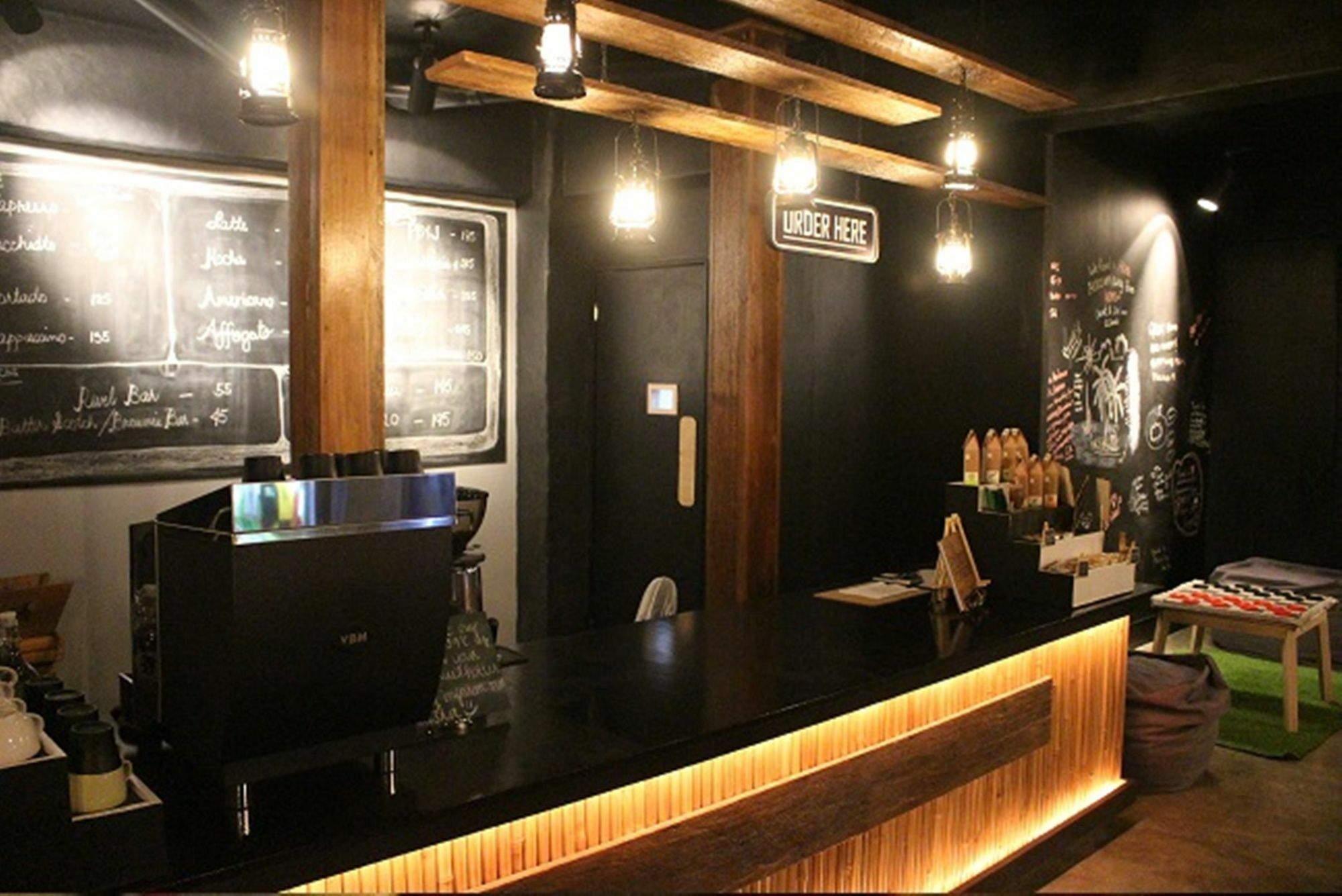 The Cavern Pod Hotel & Specialty Cafe 엘니도 외부 사진